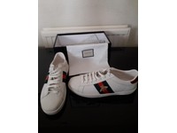 gucci trainers size 9